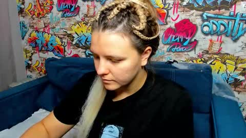 Jenny online show from 11-01-25, 09:22