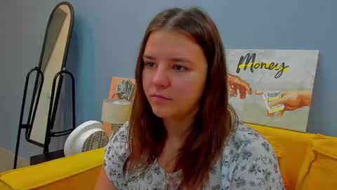 Jenny online show from 11-19-25, 01:16