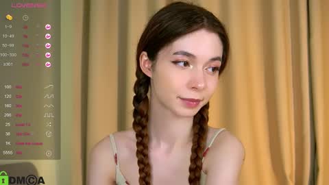 Snapshot of jenny_lylu chatting on 02-15-25, 09:59 Ori online show from 02-15-25, 09:59