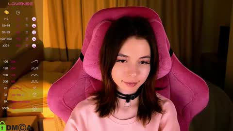 Snapshot of jenny_lylu chatting on 03-01-25, 08:42 Ori online show from 03-01-25, 08:42