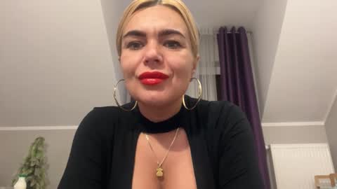 Jenny online show from 12-31-24, 08:26