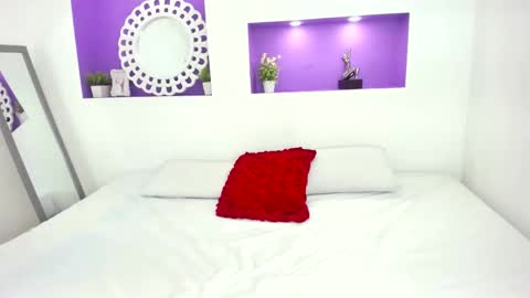 jenny_towers online show from 12-22-25, 07:00