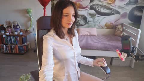 jennycutey online show from 02-16-26, 03:24