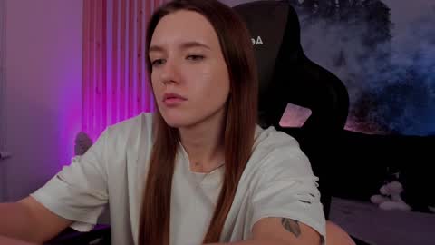 Snapshot of jennydens chatting on 12-03-24, 11:33 Jenny NO Nude online show from 12-03-24, 11:33