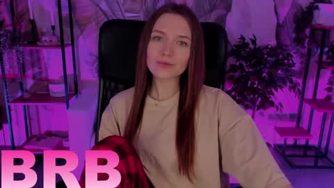 Snapshot of jennydens chatting on 01-05-25, 02:06 Jenny NO Nude online show from 01-05-25, 02:06