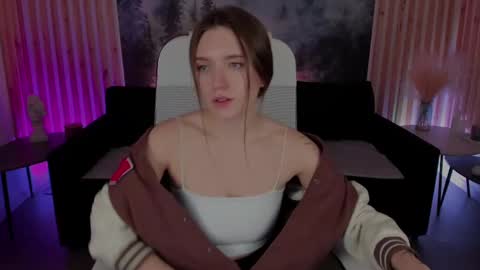 Snapshot of jennydens chatting on 02-26-25, 05:42 Jenny NO Nude online show from 02-26-25, 05:42