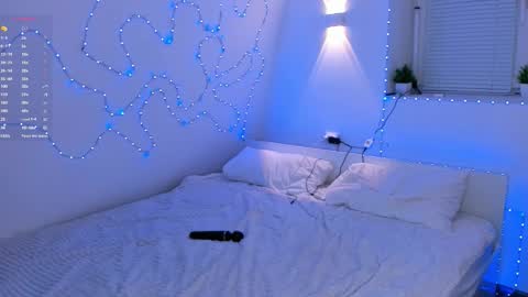 Snapshot of jennysilk chatting on 03-03-26, 09:04 Jenny online show from 03-03-26, 09:04