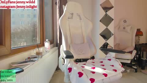 infamous blondiechloe.             Jennyjennywildd online show from 03-06-26, 06:43