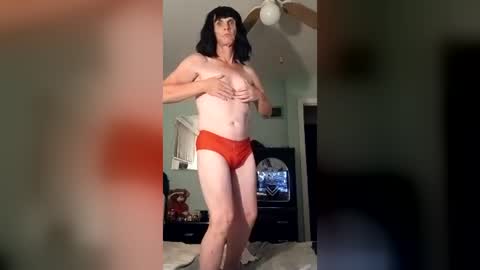 Snapshot of jennywomacks chatting on 06-24-26, 03:16 jennywomacks online show from 06-24-26, 03:16