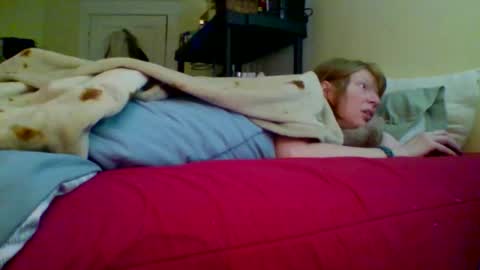 Snapshot of jenovakitty chatting on 04-25-26, 12:41 Jenn - come to my onlyfans online show from 04-25-26, 12:41