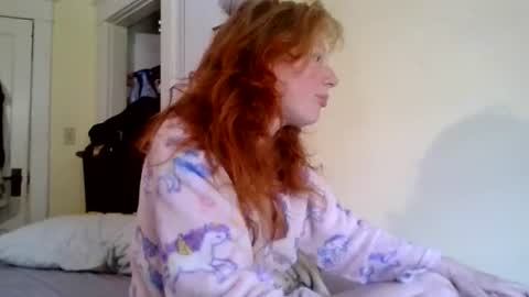 Snapshot of jenovakitty chatting on 06-30-26, 01:23 Jenn - come to my onlyfans online show from 06-30-26, 01:23