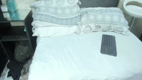 Matias Jeong  online show from 02-05-26, 07:07