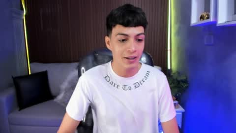 Snapshot of jeremias_1 chatting on 04-29-26, 12:20 JEREMIAS online show from 04-29-26, 12:20