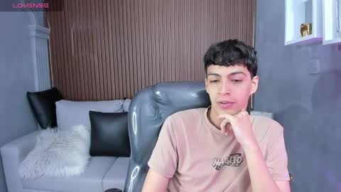 Snapshot of jeremias_1 chatting on 05-13-26, 01:19 JEREMIAS online show from 05-13-26, 01:19