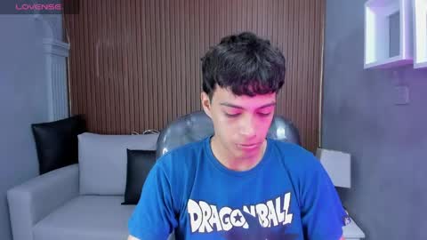 Snapshot of jeremias_1 chatting on 05-16-26, 12:37 JEREMIAS online show from 05-16-26, 12:37