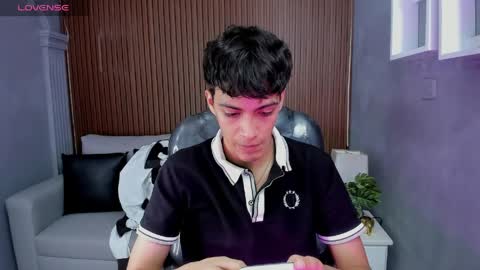 Snapshot of jeremias_1 chatting on 05-20-26, 05:41 JEREMIAS online show from 05-20-26, 05:41
