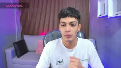 Snapshot of jeremias_1 chatting on 06-09-26, 01:12 JEREMIAS online show from 06-09-26, 01:12