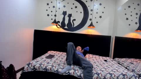 Jeremmyandstacy online show from 02-10-25, 12:18