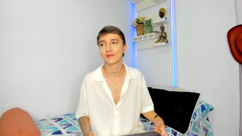 Snapshot of jeremy_salvatore_ chatting on 10-01-25, 02:56 jero independent model online show from 10-01-25, 02:56