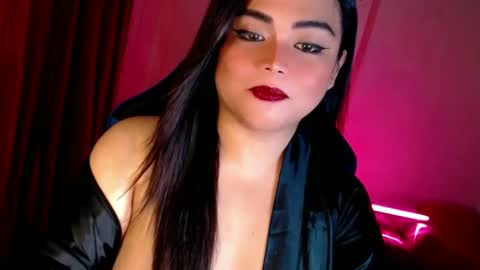 LEXIE online show from 01-25-25, 05:29