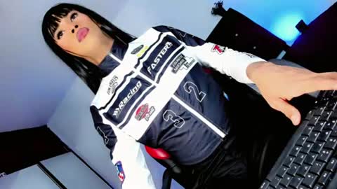 Jeronimo online show from 06-14-26, 02:24