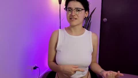 Snapshot of jeroharper chatting on 04-13-26, 10:15 Jero Harper online show from 04-13-26, 10:15