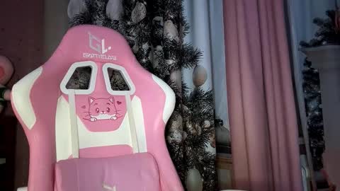 jerrienyhan online show from 11-23-25, 01:44