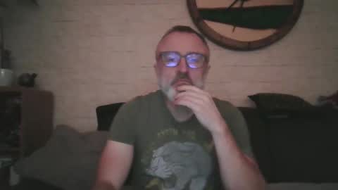 Snapshot of jerry250461 chatting on 04-10-26, 06:34 jerry250461 online show from 04-10-26, 06:34