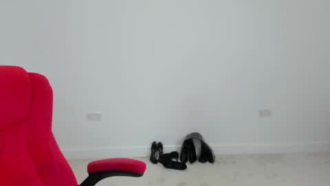 MistressJesicaCoper online show from 01-18-25, 02:14