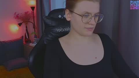 Snapshot of jess0e9 chatting on 04-28-26, 02:22 JessieVibes online show from 04-28-26, 02:22