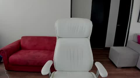 Snapshot of jess_rosse chatting on 06-01-26, 07:26 jess_rosse online show from 06-01-26, 07:26