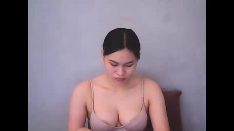 Snapshot of jessa_21 chatting on 12-04-24, 12:52 jessa_21 online show from 12-04-24, 12:52