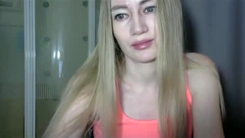 JessFox1 online show from 12-28-24, 11:05