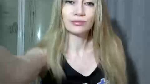 JessFox1 online show from 01-26-25, 12:16
