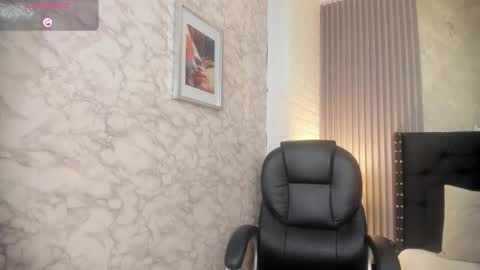 jessica  rabbit1 online show from 10-15-25, 07:47