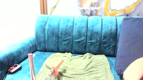 JESSICA online show from 02-07-26, 01:42