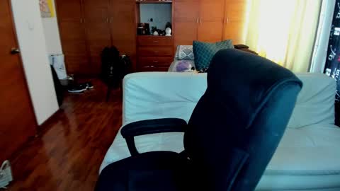 jessica_rabbit777_ online show from 12-18-24, 05:42