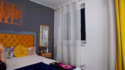 Jessica White online show from 09-15-25, 03:50