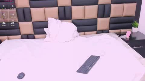 Jessica online show from 12-13-25, 07:53