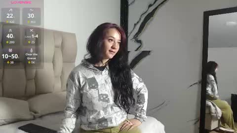 Snapshot of jessicadove chatting on 07-06-26, 12:02 Jessica online show from 07-06-26, 12:02