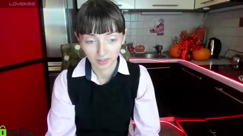 jessicaforris online show from 10-23-25, 07:07