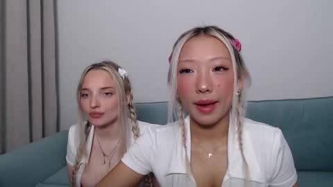 Snapshot of jessicahwinters chatting on 11-20-25, 01:39 Jessica online show from 11-20-25, 01:39