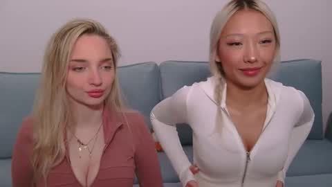 Snapshot of jessicahwinters chatting on 11-21-25, 07:45 Jessica online show from 11-21-25, 07:45