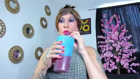 Snapshot of jessicapiero chatting on 05-15-26, 07:21 Jessica Caicedo online show from 05-15-26, 07:21