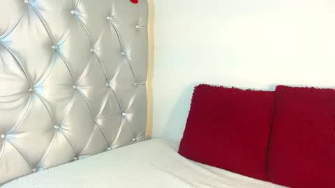 jessicarabbit4 online show from 11-12-25, 10:20