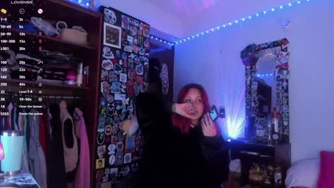 Snapshot of jessie_williams_01 chatting on 01-30-25, 08:42 Your Sweet Angel online show from 01-30-25, 08:42