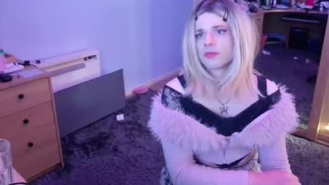 Snapshot of jessiessicaxx chatting on 01-15-25, 01:20 Jessiessicaxx online show from 01-15-25, 01:20