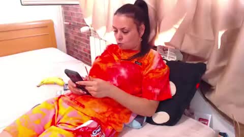 jessiestar3 online show from 07-09-26, 11:36