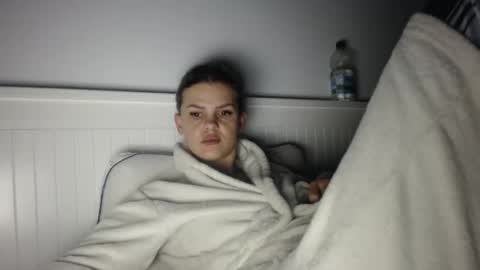 jessieryan online show from 02-21-26, 04:24