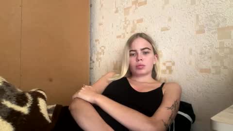 Snapshot of jessika_evans chatting on 10-04-25, 12:25 jessika_evans online show from 10-04-25, 12:25